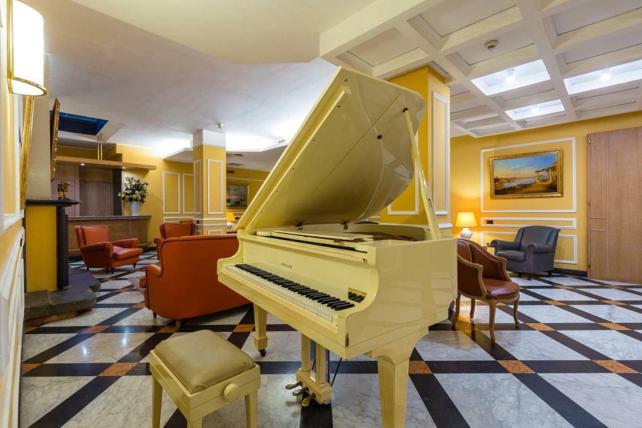 Culture Hotel Villa Capodimonte Неаполь Екстер'єр фото